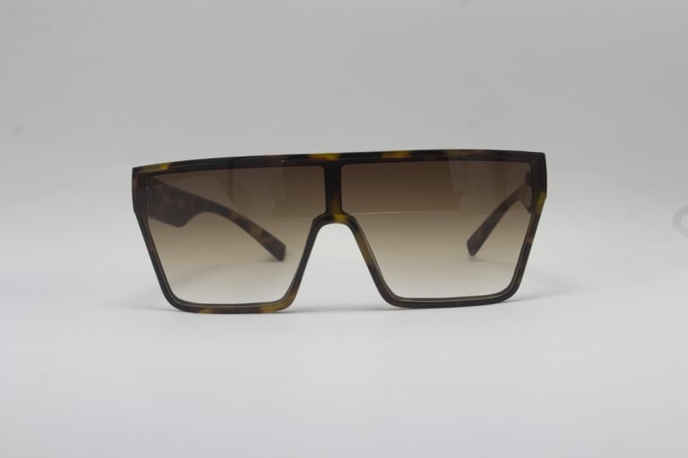 Burberry Sunglasses 2000